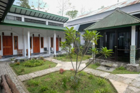 RedDoorz Syariah @ Jalan Dieng Wonosobo 2
